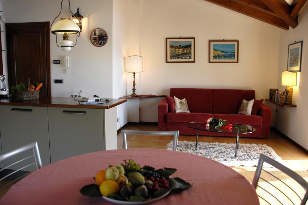 Alveluu Ristorante E Suites Tremezzo Chambre photo
