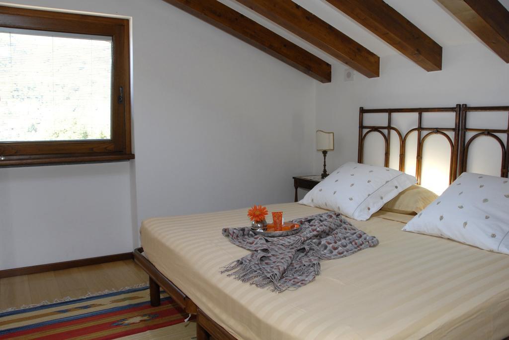 Alveluu Ristorante E Suites Tremezzo Chambre photo